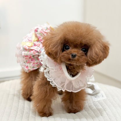 La Fraise Pinafore